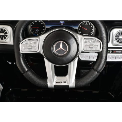 BO Mercedes-AMG G63 S306 két motoros 105cm FEKETE